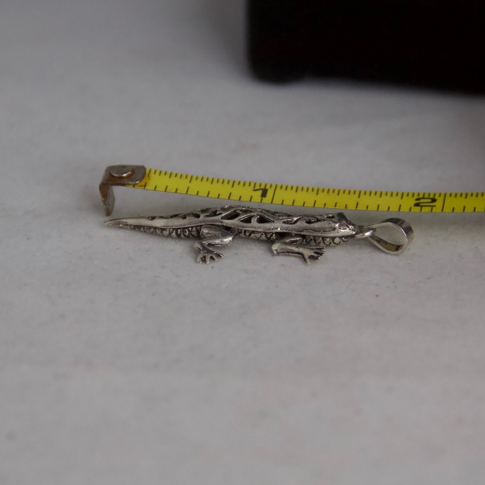 Sterling Silver 925 Filigree Lizard Gecko Pendant Charm Reptile Jewelry - Picture 8 of 8